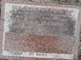 image of grave number 587883